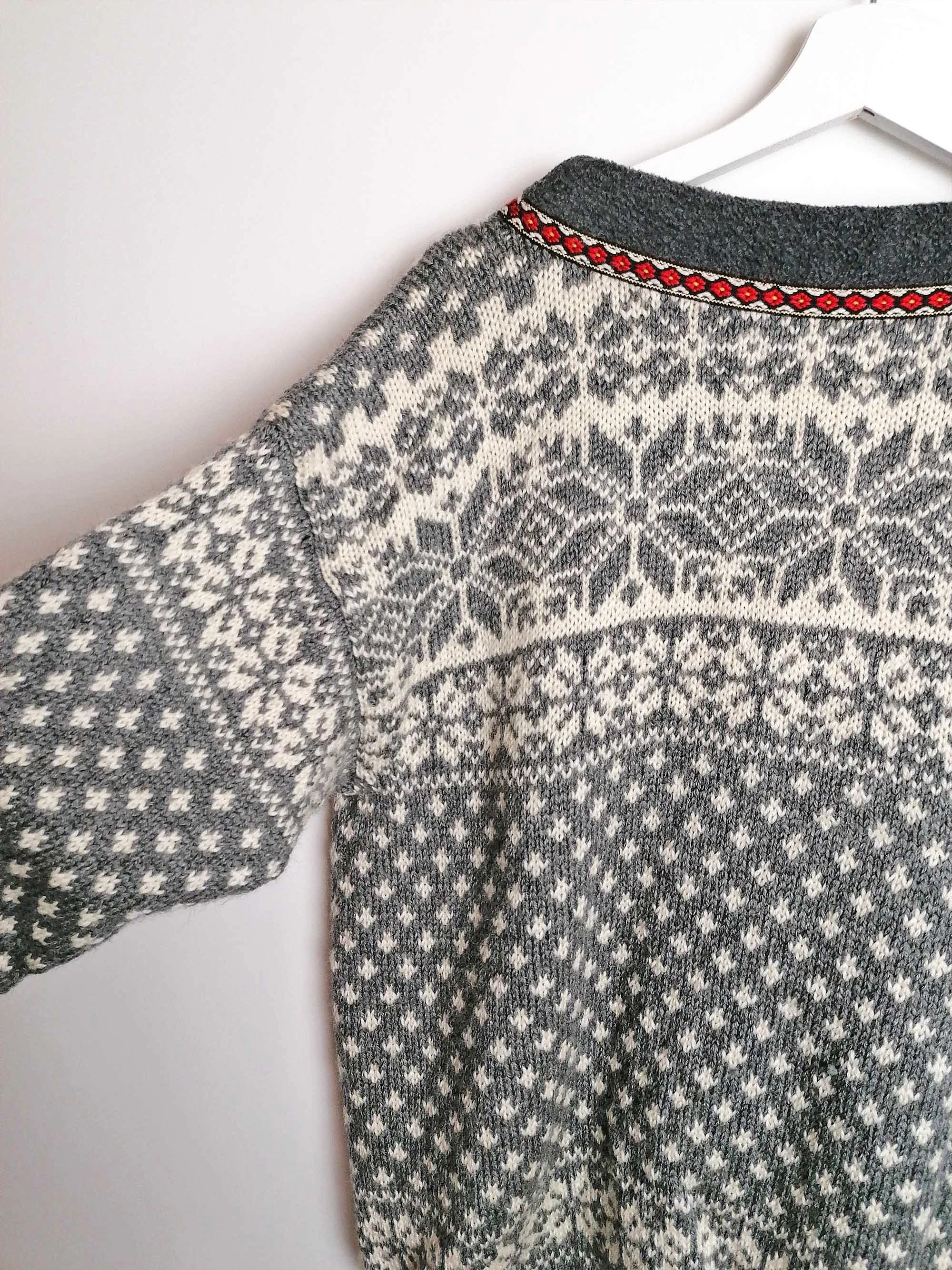 80's Norway Folk Cardigan - size M-L