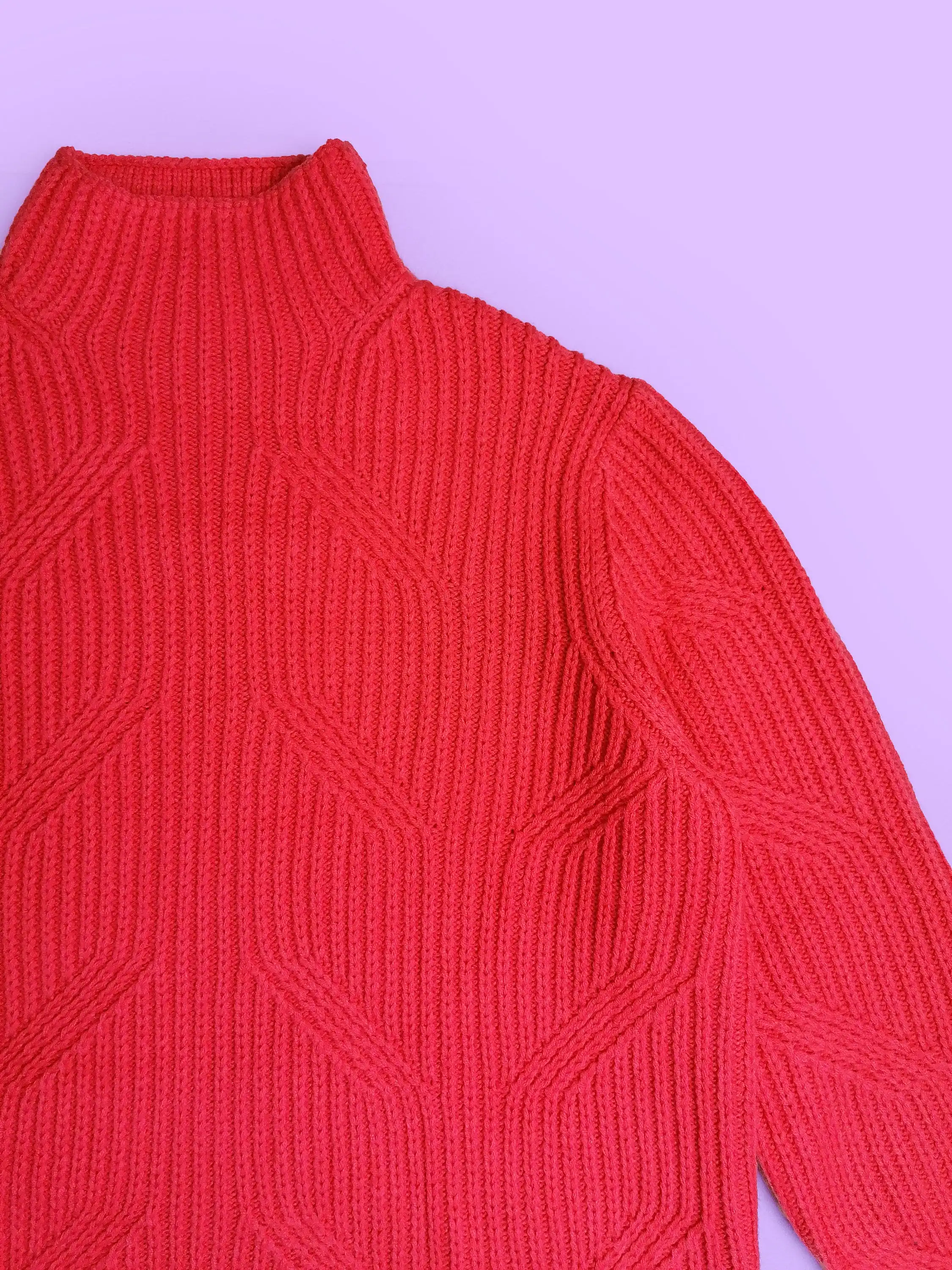 90's Virgin Wool Cable Knit Pink Sweater - size S-M