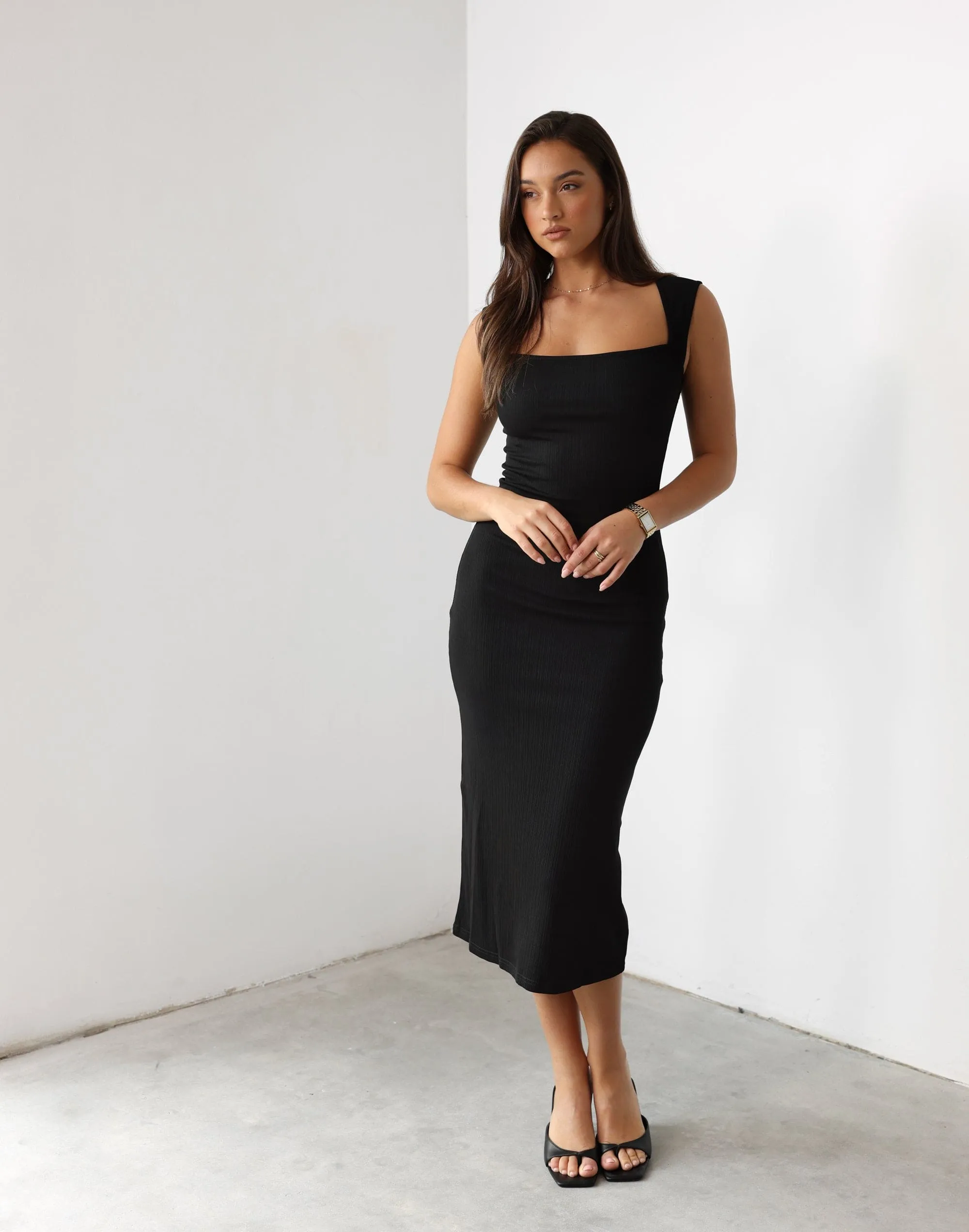 Avi Maxi Dress (Black)