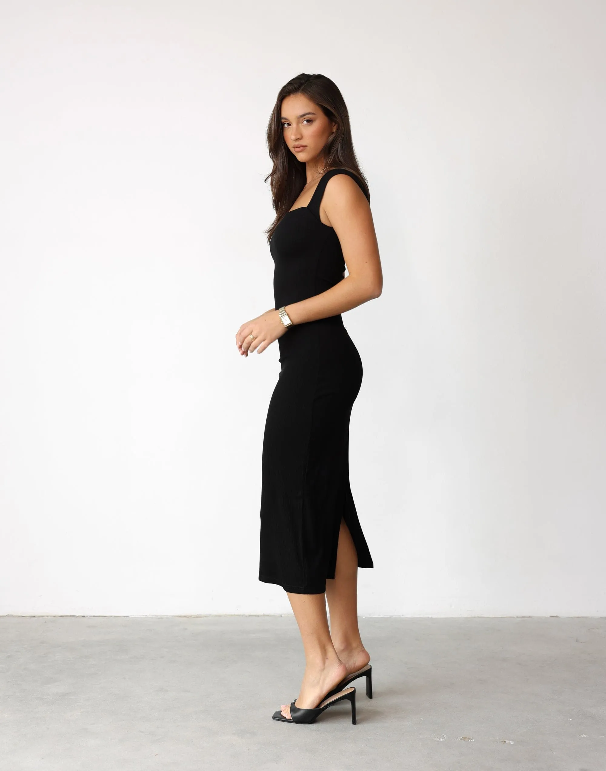 Avi Maxi Dress (Black)