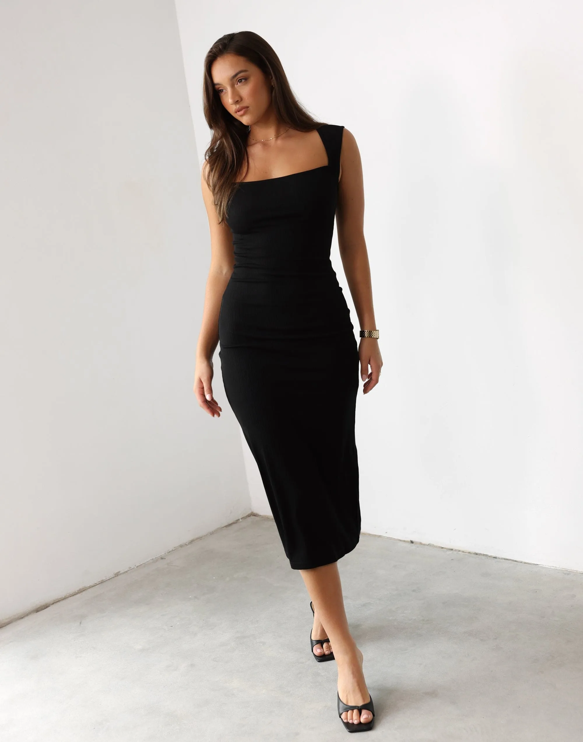 Avi Maxi Dress (Black)