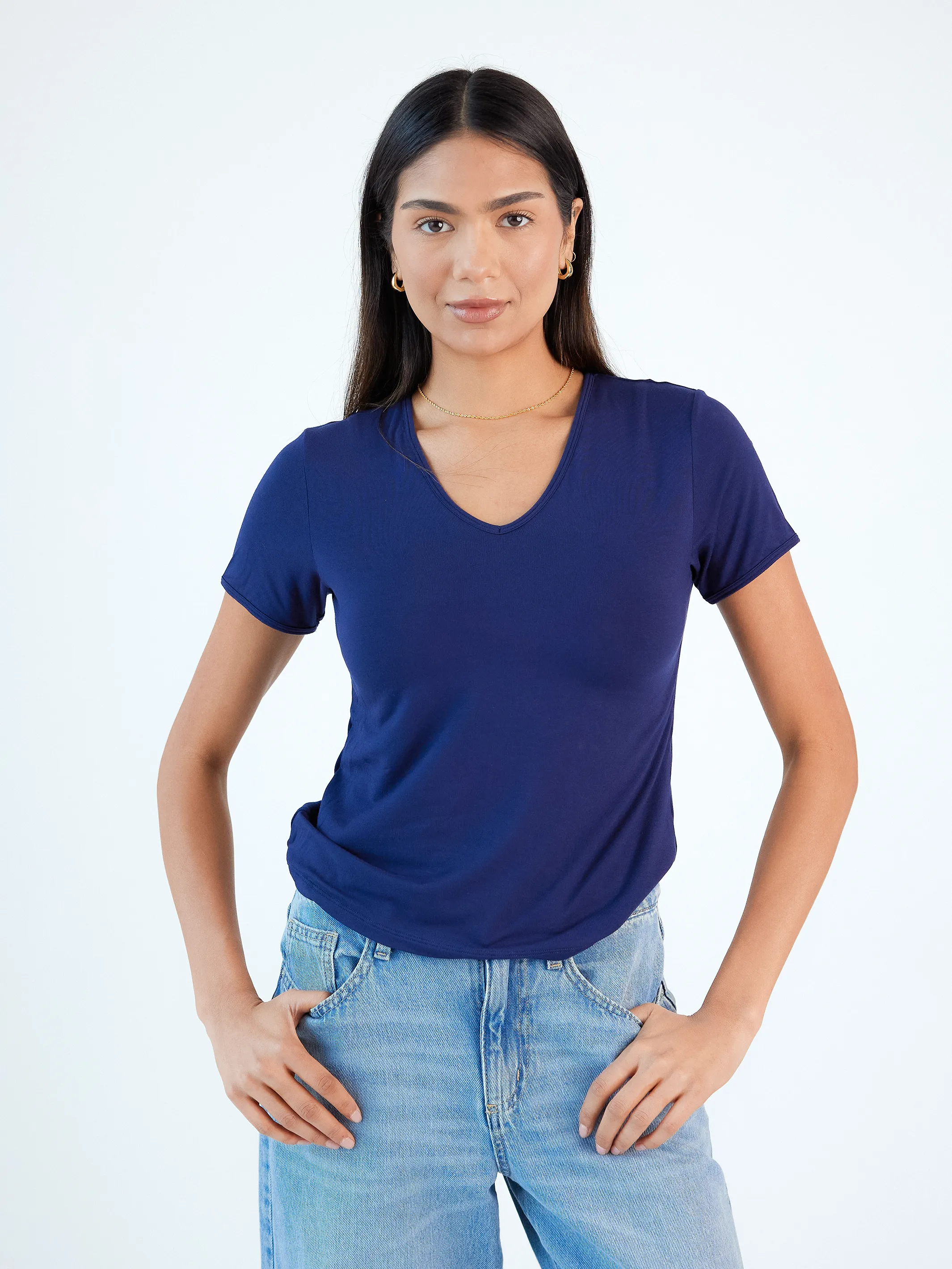 Loose V-Neck T-Shirt Brami