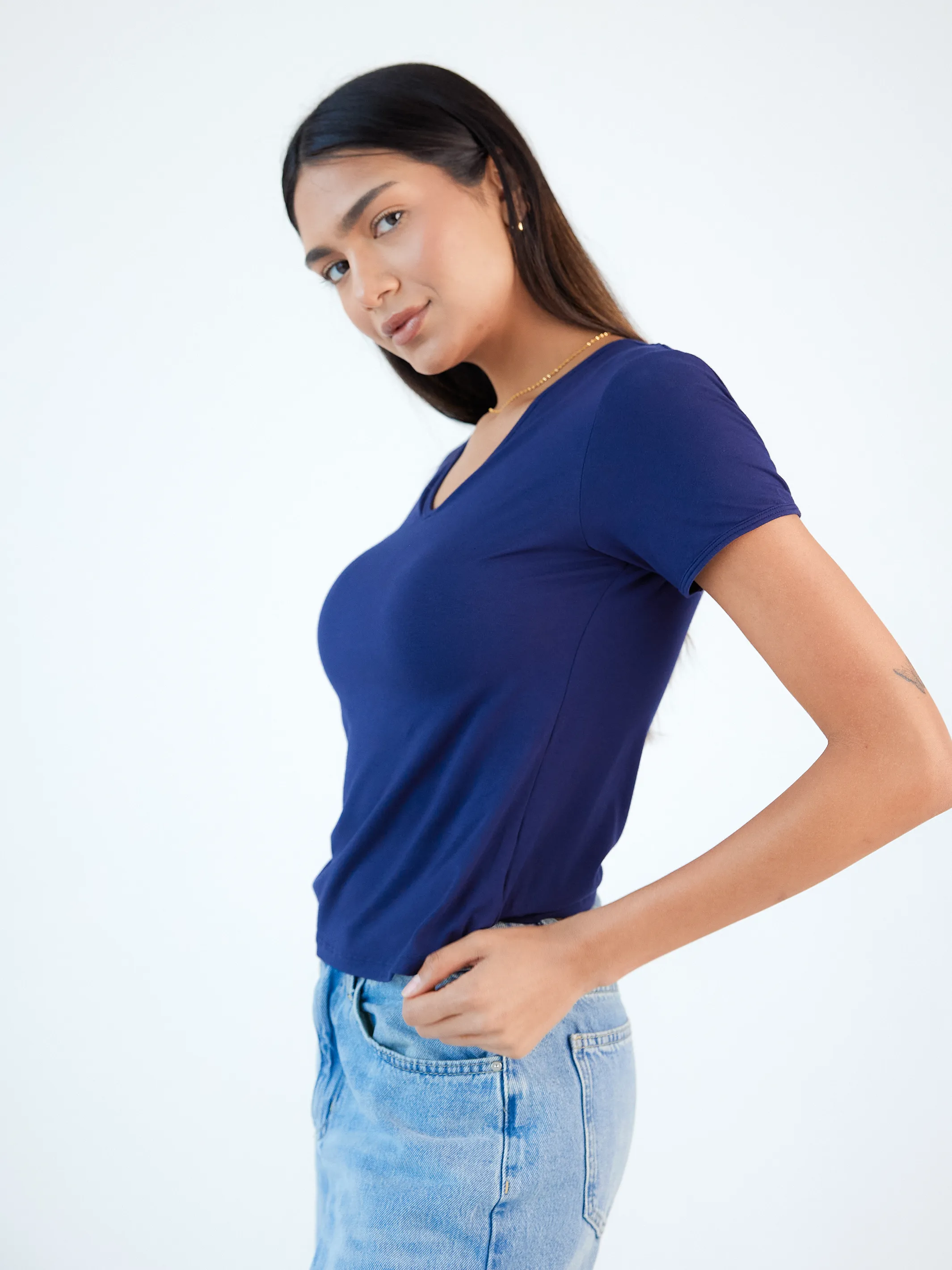 Loose V-Neck T-Shirt Brami