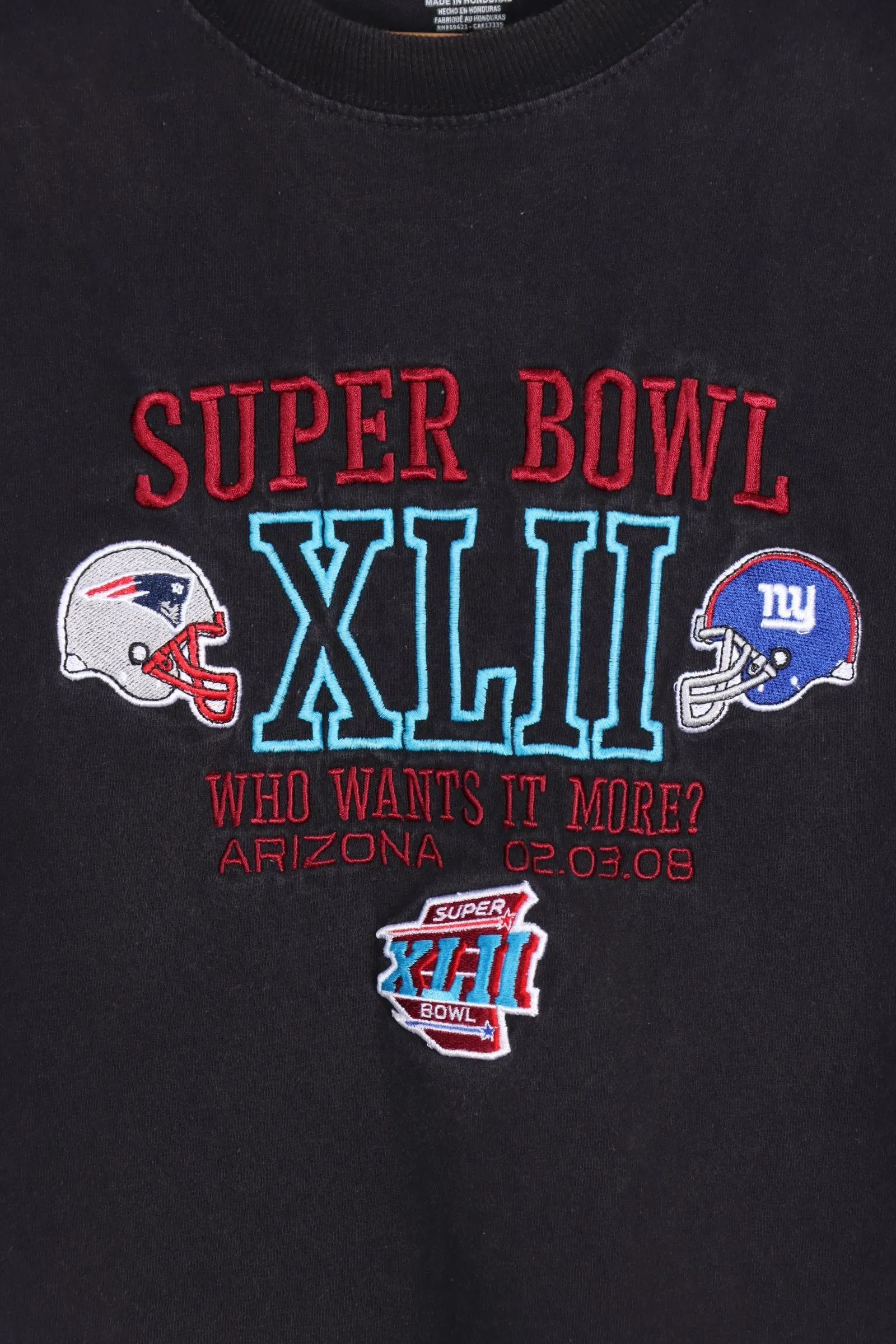 NFL Superbowl XLII 'Who Wants It More?' Patriots v Giants Embroidered REEBOK Tee (L)