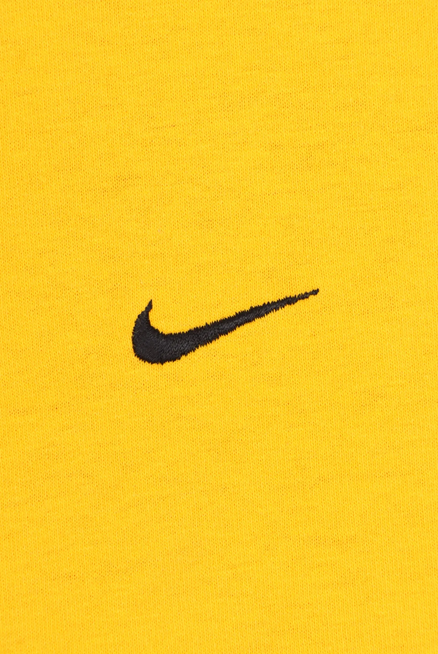 NIKE Embroidered Swoosh Logo Marigold T-Shirt (M)