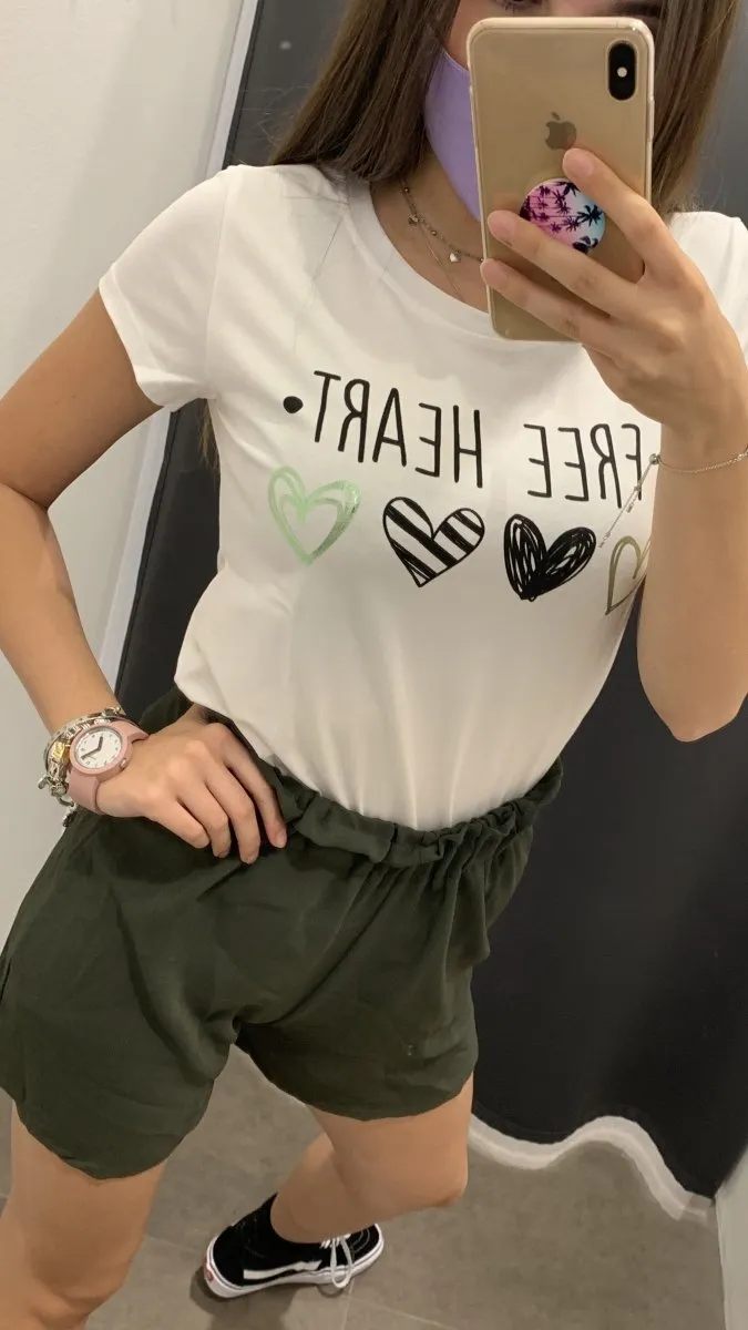 T-Shirt bianca con stampa cuori smeraldo