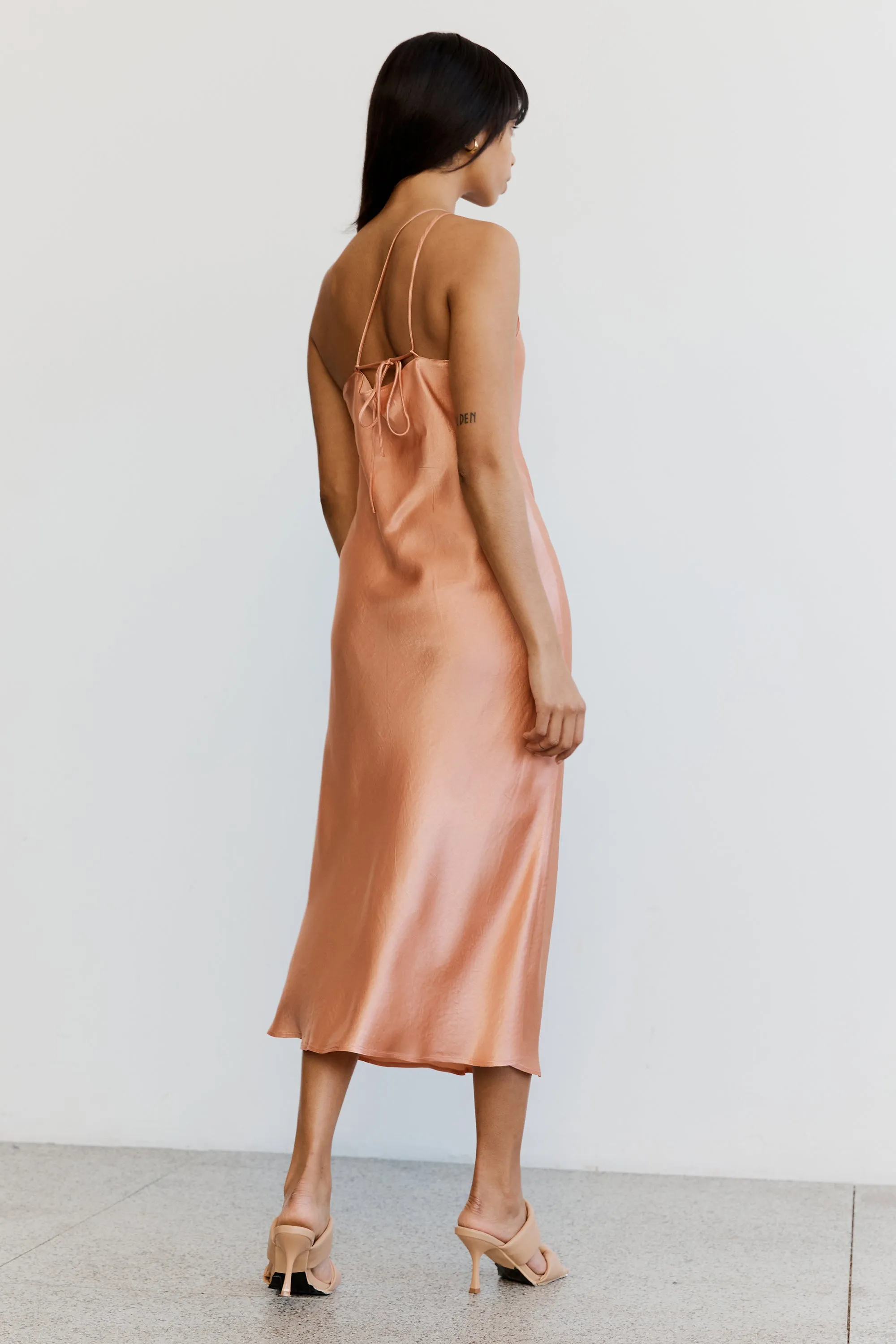 Third Form Crush Bias One Shoulder Midi Dress - Guava